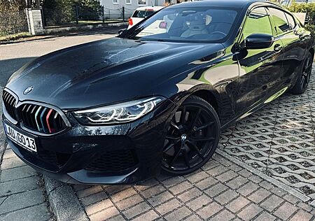 BMW M850i xDrive GC 1.Hand 29TKM Service inkl.