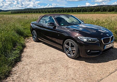 BMW 220i Cabrio Sport Line Sport Line