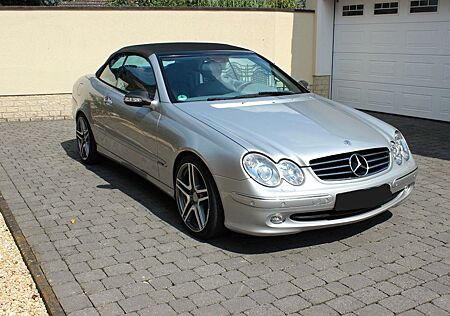 Mercedes-Benz CLK 320 AVANTGARDE Avantgarde