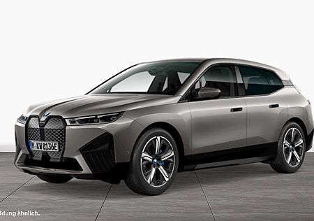 BMW iX xDrive40 AHK Driv.Assist.Prof Harman/K Laser