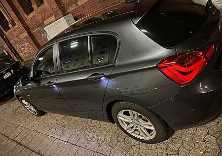 BMW 120d xDrive A -