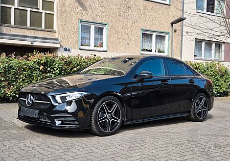 Mercedes-Benz A 180 d Amg.line,Led,Wide,Cam,Ambiente,Assistant