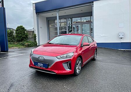 Hyundai Ioniq Elektro Navi Trend Allwetterreifen