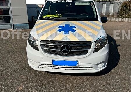 Mercedes-Benz Vito ambulance krankenwagen komplett mit Bett