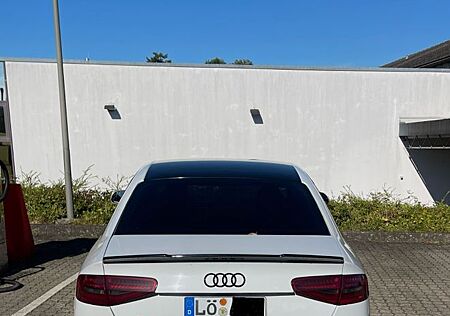 Audi S4 3.0 TFSI S tronic quattro