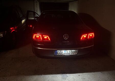 VW Phaeton Volkswagen 3.0 V6 TDI 4MOTION Tiptronic 5-Sitzer -