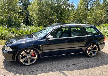 Audi RS4 2.7 quattro - 2.Hd
