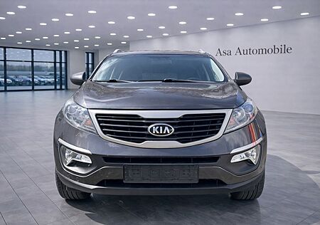 Kia Sportage Attract 2WD 1. Hand 1 Jahr Garantie