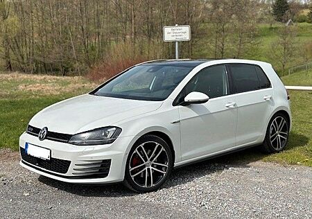 VW Golf Volkswagen 2.0 TDI DSG BMT GTD ACC/AHK/RFK