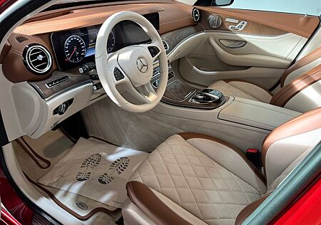 Mercedes-Benz E 220 T*4MAT*Headup*StHz*Sitzkl*Mass*Desig*MB100