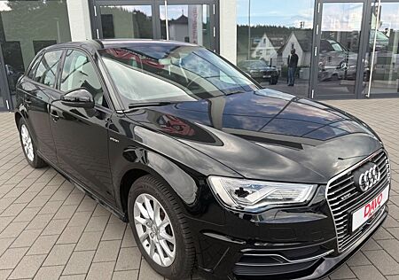 Audi A3 Sportback e-tron attraction S-tronic