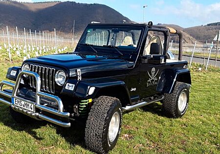 Jeep Wrangler 4.0 Sahara Sahara