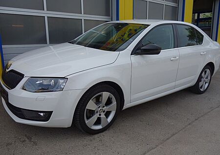 Skoda Octavia Lim. 1.8 TSI Elegance*TÜV 03.27*T-LEDER