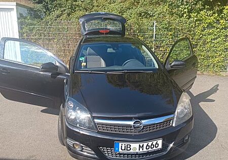 Opel Astra GTC 1.8 ECOTEC Sport Sport