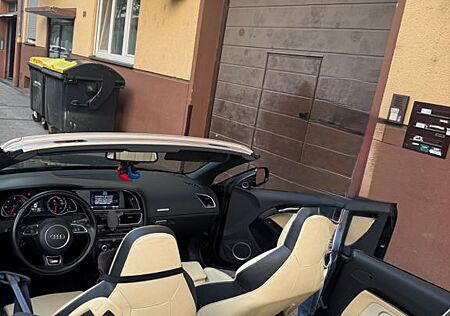 Audi A5 3.0 TDI multitronic Cabriolet - Harman Kardon