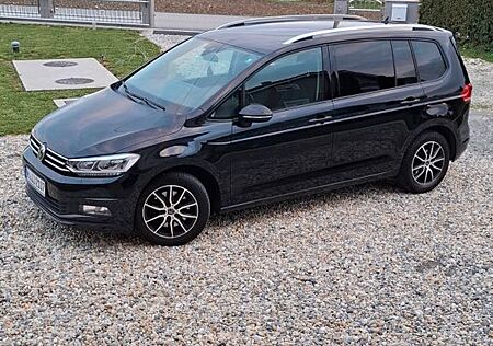 VW Touran gebraucht kaufen VW Touran Volkswagen 2.0 TDI SCR DSG , 7-Sitzer, HU neue.