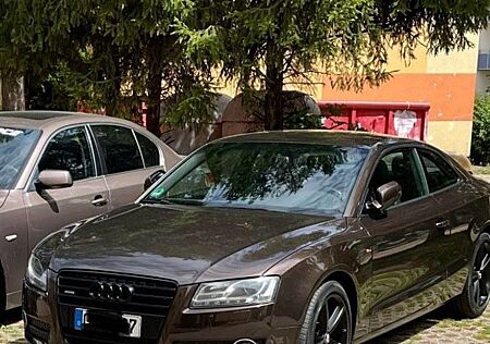Audi A5 3.0 TDI (DPF) quattro -