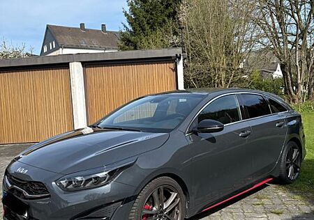 Kia Pro_ceed ProCeed 1.6 T-GDI DCT GT