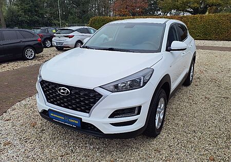 Hyundai Tucson 1.6 Pure - KLIMA,PDC,BTOOTH,AWR