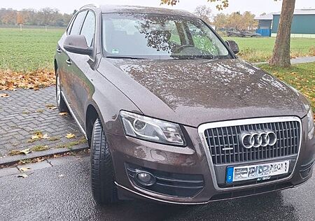 Audi Q5 2.0 TDI quattro -