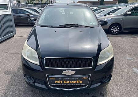 Chevrolet Aveo Lim Teil scheckheft gep Tüv AU Neu