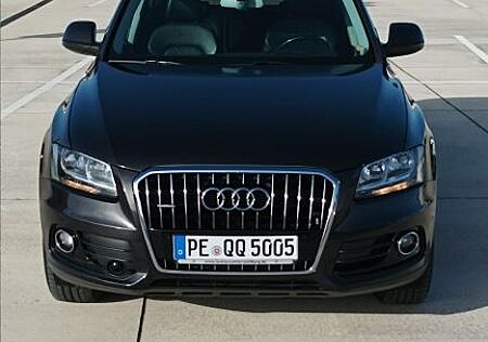 Audi Q5 3.0 TDI S tronic quattro - 1 Hand