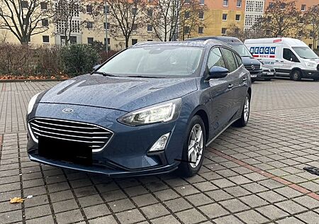 Ford Focus 1,0 EcoB Hyb 92kW Active Style Turnier...