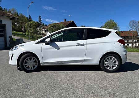Ford Fiesta 1,1 63kW Cool & Connect Cool & Connect