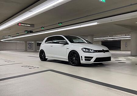 VW Golf Volkswagen 2.0 TSI 4MOTION BMT R R