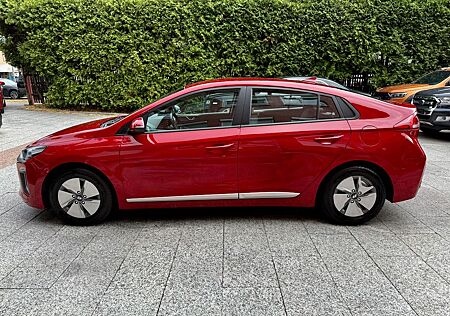 Hyundai Ioniq 1.6 Hybrid Automatik *Kamera*1.Hand*