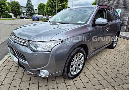 Mitsubishi Outlander PHEV Instyle4WD Hybrid Led Kamera Navi