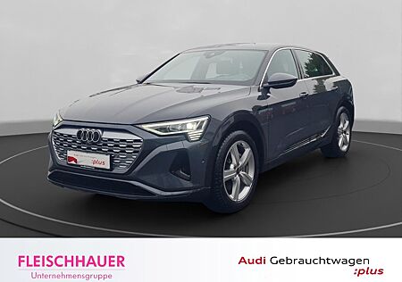 Audi Q8 55 quattro advanced AHK+HeadUp+LM20+Matrix+AP