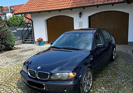 BMW 318i -