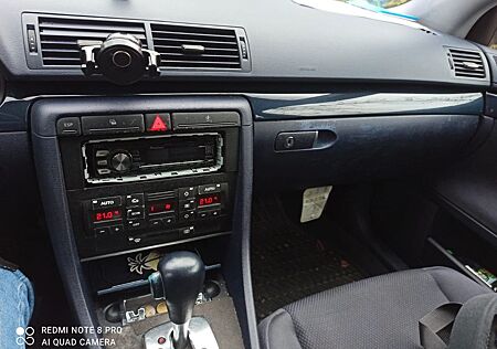 Audi A4 2.0 multitronic -