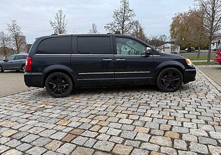 Lancia Voyager 2.8 MultiJet 16v Platinum Automatik ...