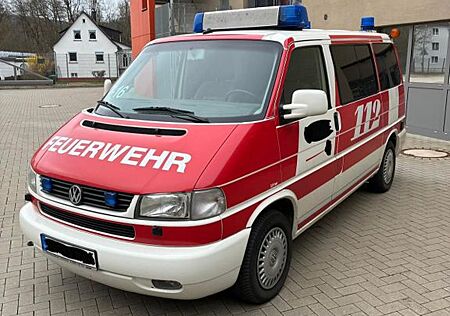 VW T4 Caravelle Volkswagen 2,5-l-Diesel TDI 75kW Automatik...