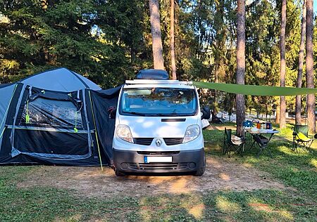 Renault Trafic - L1H1 - Camper/Wohnmobil - AHK