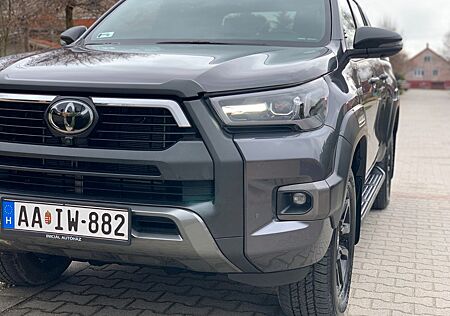 Toyota Hilux 2.8 D-4D 4X4 DOUBLE INVINC. SPORT47990 NET