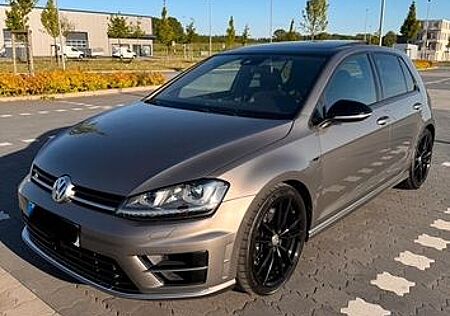 VW Golf Volkswagen 2.0 TSI DSG 4MOTION BMT R R