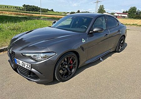 Alfa Romeo Giulia Quadrifoglio, Facelift, Top Zustand