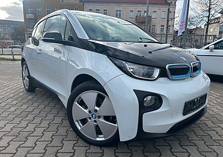 BMW i3 60AH / WÄRMEPUMPE / TEMPOMAT
