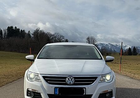 VW CC Volkswagen 2.0 BlueTDI DSG - R-Line KEYLESS