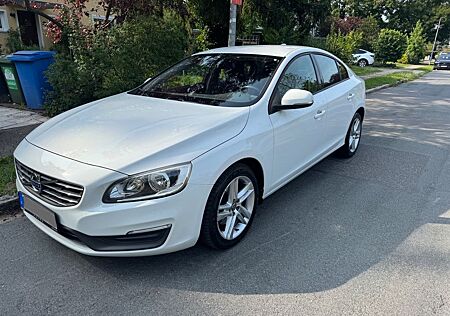 Volvo S60 D4 Geartronic Kinetic