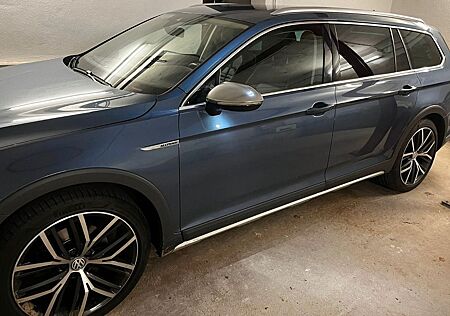 VW Passat Alltrack Volkswagen 2.0 TDI SCR 140kW DSG 4MOT A...