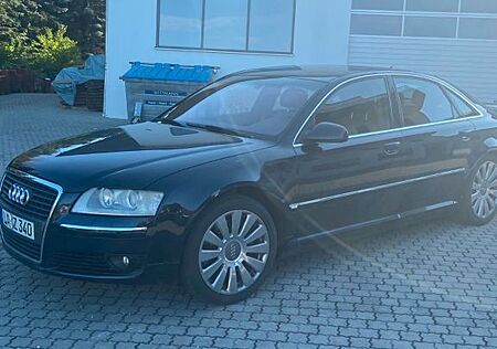 Audi A8 4.2 TDI V8 tiptronic quattro - viele Neuteile