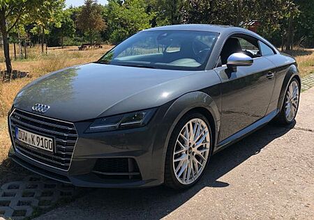 Audi TTS Coupe 2.0 TFSI S tronic quattro -