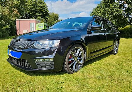 Skoda Octavia 2.0 TDI DSG RS Combi RS