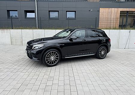 Mercedes-Benz GLC 250 d 4MATIC AMG Line Autom. AMG Line
