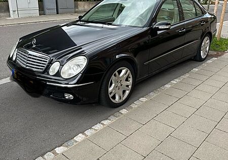 Mercedes-Benz E 220 CDI CLASSIC Classic