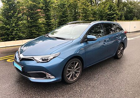 Toyota Auris Touring Sports Touring Sports Hybrid 1...